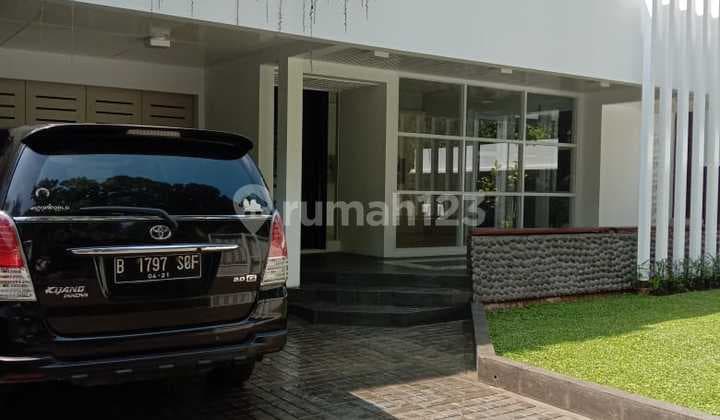For Rent: House in Pondok Indah, South Jakarta, Land Area 460 m²//10.25
