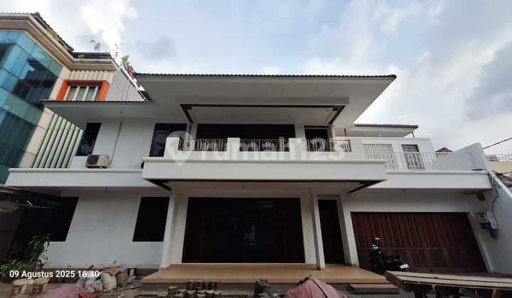 DiSewakan rumah Office Luas 5BR di Duren tiga LT800/LB1000/alf25