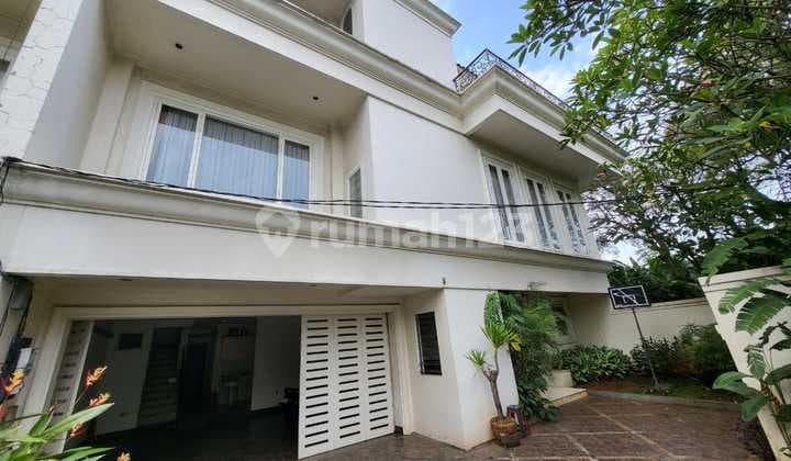 Rumah Kemang, Cilandak Timur 5 Kamar LT 500 Harga 400.000.000/Tahun 06.25