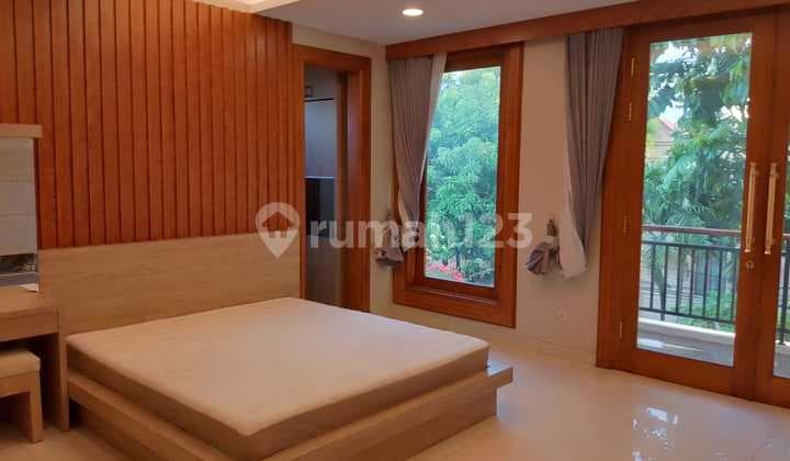 For Rent Rumah Lebak Bulus Jl. Gunung Balong Lt 150m² Lb 350m² 3 Kt 3 Km 08.25