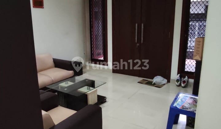 Dijual Rumah 2 Lantai SHM di Kupang Indah Surabaya Dijual Rumah 2 Lantai SHM di Kupang Indah Surabaya