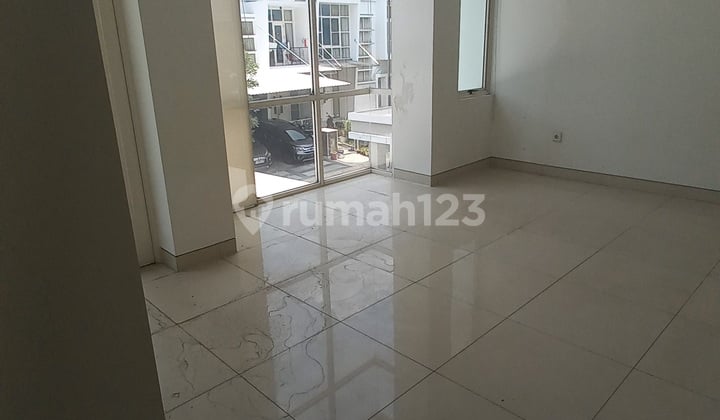 Dijual Rumah 2 Lt di Imperial Golf Regency Pakuwon Indah Surabaya Dijual Rumah 2 Lt di Imperial Golf Regency Pakuwon Indah Surabaya