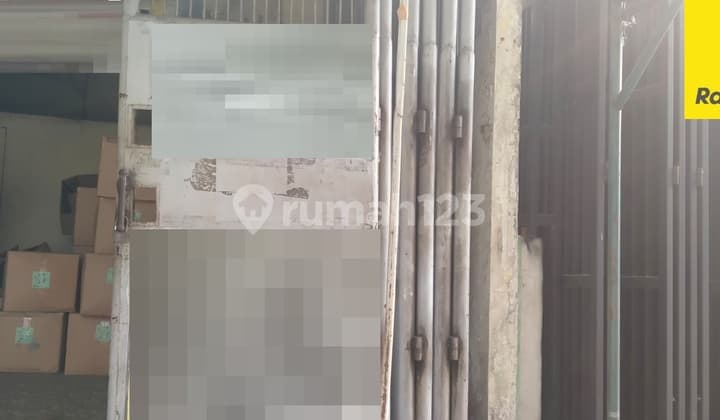 Disewakan Rumah di Jalan Raya Pandugo Surabaya Timur
