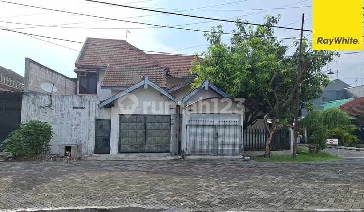 Dijual Rumah 2 lantai di Jalan Blimbing Waru Sidoarjo