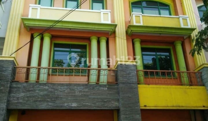 For Sale 4-Story Shophouse, Sentra Fortuna, Jl Jaksa Agung Suprapto, Surabaya