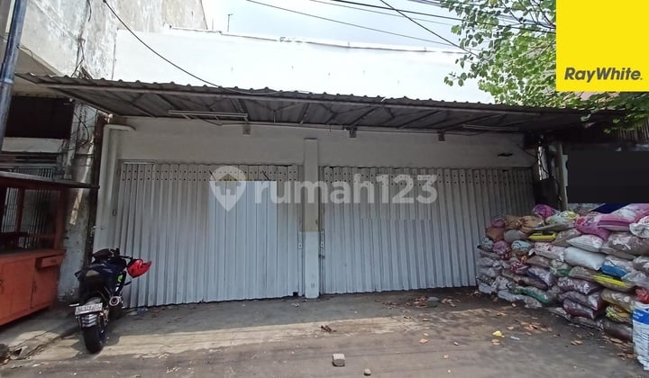 Disewakan Ruko 2 lantai di Nol Jalan Raya Manyar Surabaya