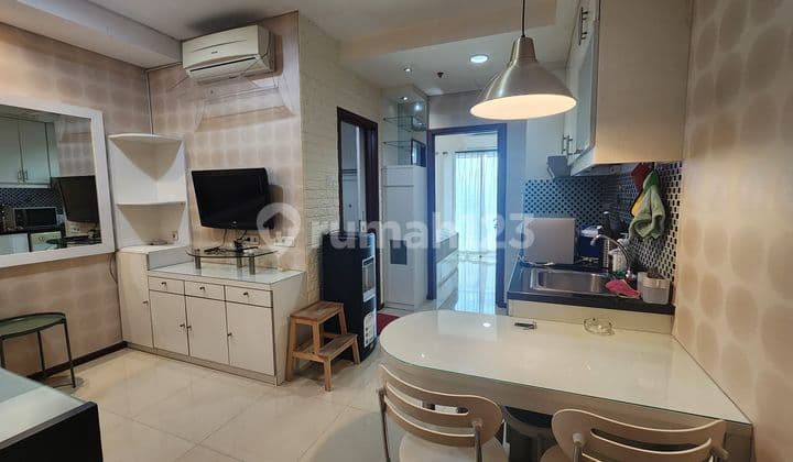 Apartement Thamrin Residence 1 BR Furnished Bagus