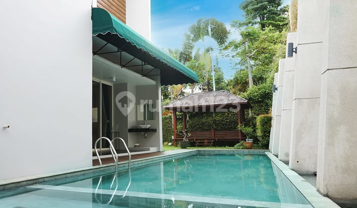 Rumah Dago Pakar Fullfurnished Swimming Pool Hot Property