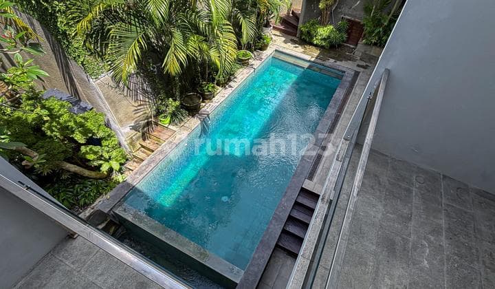 4 Bedroom Villa For Sale And Rent , Umalas