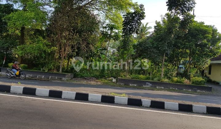 Kavling Strategis di Jalan Raya Magelang Jogjakarta Lebar 24 meter