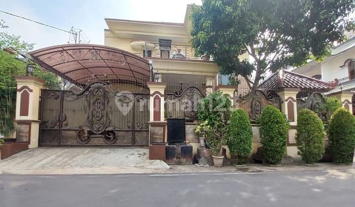 Rumah Mewah 2 Lantai Hook Dekat Java Mall Semarang Selatan