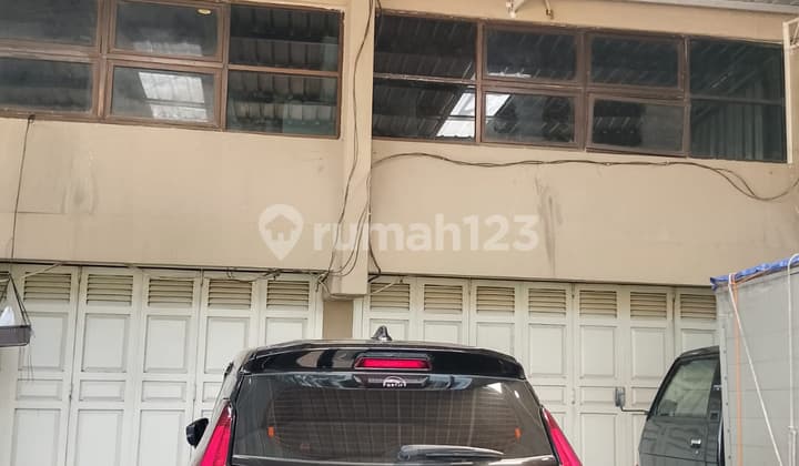 Ruko 3 Lantai Dekat Panti Wilasa Citarum Semarang