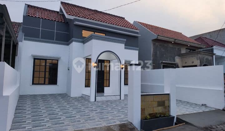 Rumah Baru di Cluster Tlogomulyo Pedurungan dekat ke jl Majapahit