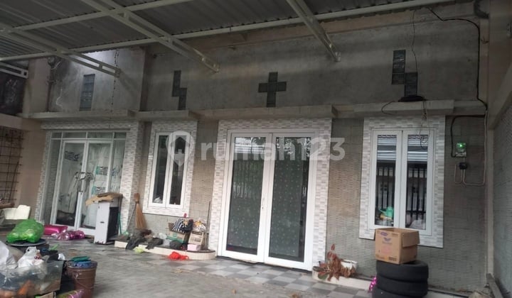 House near Jl. Siliwangi Close to Indraprasta