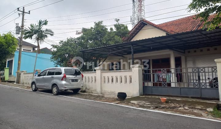 Dijual Rumah Hitung Tanah di Srondol Kulon Banyumanik