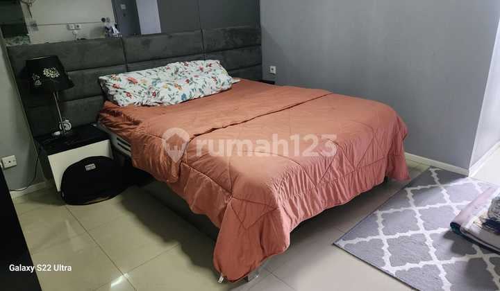 Jual Apartemen Thamrin Residence 2 Bedroom Furnished Bagus