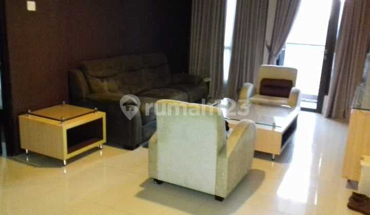 Sewa Apartemen Tamansari Semanggi 2 Bedroom Lantai Tinggi