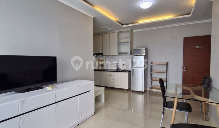 For Sale: Thamrin Residence Apartment, 2 Bedroom, Fully Furnished, Good Condition