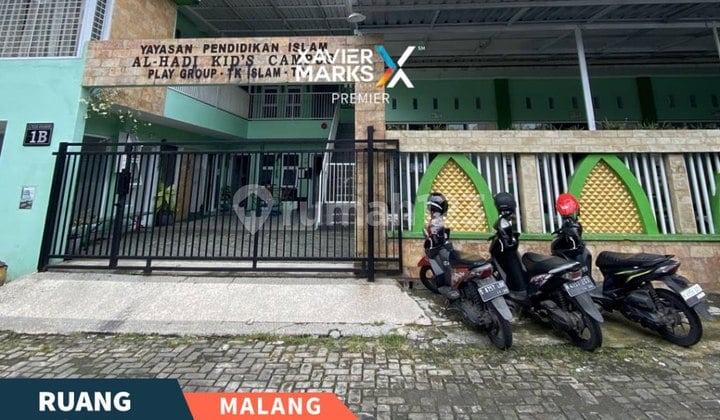 Ruang Usaha Akses Mudah Bangunan Terawat di Teluk Grajakan Malang