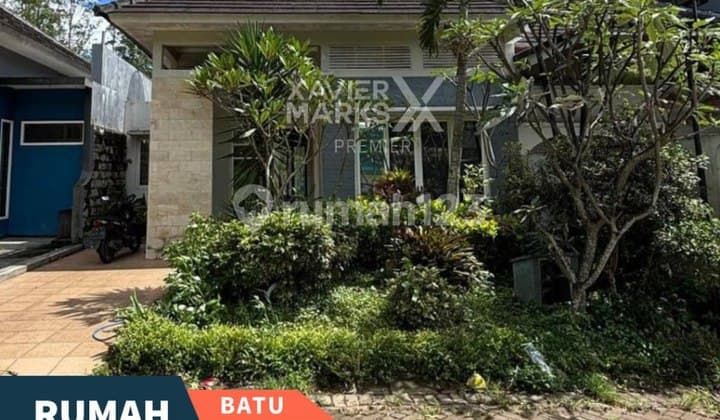 Rumah Villa Full Furnish View Pegunungan di Kusuma Pinus Batu