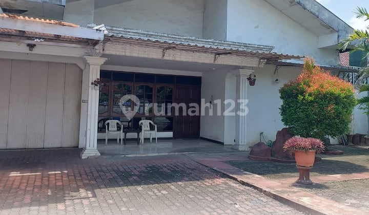 Dijual Rumah Bagus Unfurnished SHM Peterongan, Jombang