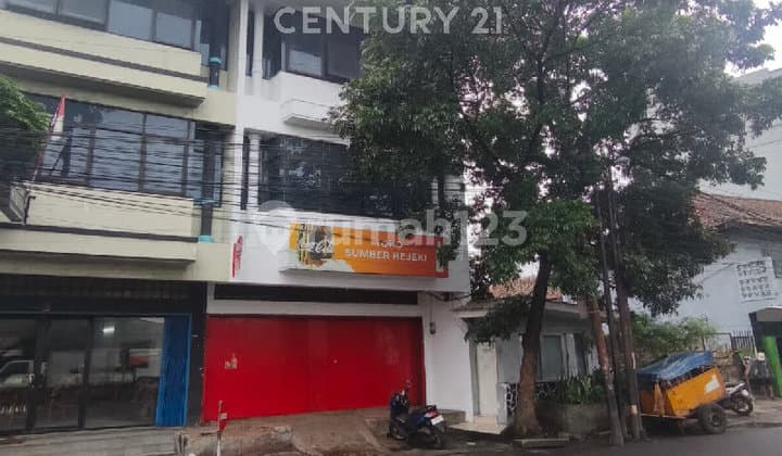 Ruko 3 Unit Gabung di Jl Astanaanyar Kota Bandung