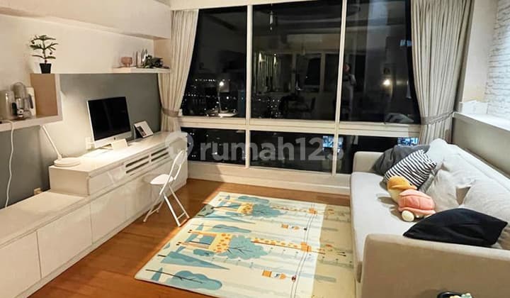 For Sale 1.875 Bio, Fully Furnished, Upper Floor, Taman Anggrek Condominium