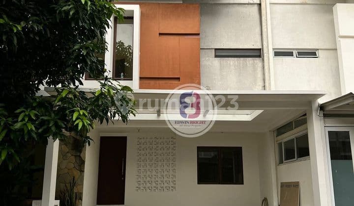 Dijual Rumah Cantik Discovery Residences Bintaro Jaya Sektor 9