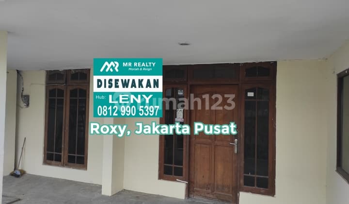 RUMAH SIAP HUNI 2 LANTAI DI ROXY, JAKARTA PUSAT
