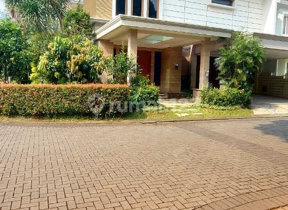Bisa KPR Bisa Cash Pilih Rumah Foresta Fresco Aria Saja Harga nya Nego Ada Kolam Renang nya parkir mobil dapat banyak yuuuk Mari