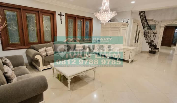 Ready-to-Live House in Kartini 10 x 30