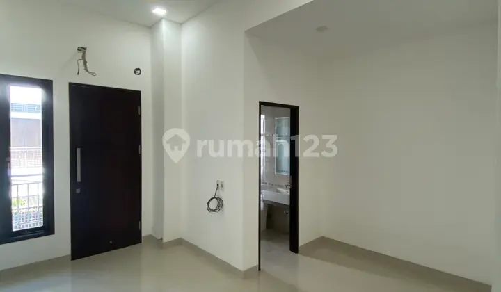 Listing Eksklusif Rumah di Cideng Lokasi Komplek