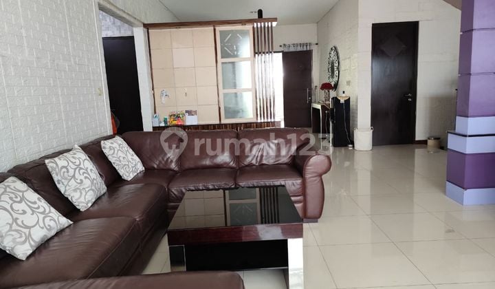 Dijual Rumah Mewah 2 LT Asia Tropis Harapan Indah - LT 300 M² SHM