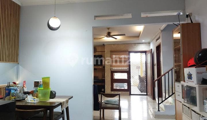 Rumah Bagus Siap Huni Dekat Sekolah di Harapan Indah 2 Bekasi