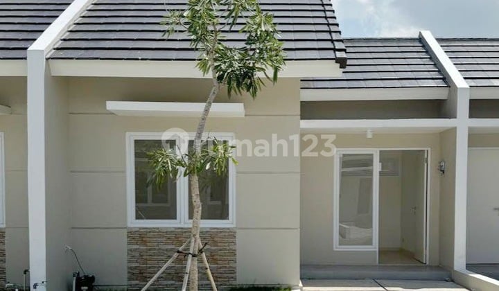 Disewakan Rumah Baru Gress Akr Gem City Garnet Manyar Gresik