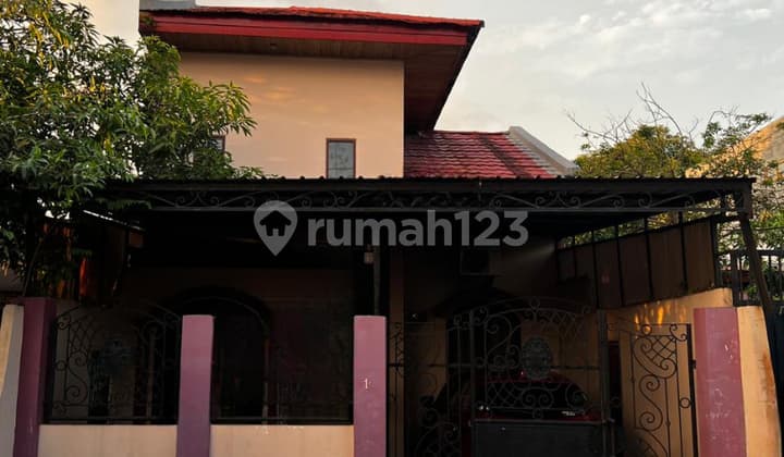 For Sale House in Makassar, Around Jalan Metro Tanjung Bunga