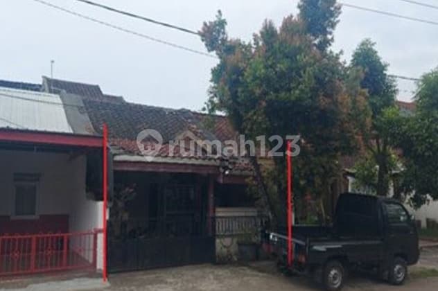 Dijual Rumah Makassar Sekitar Jalan Metro Tanjung Bunga