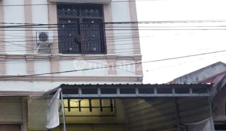 Dijual Ruko Makassar Sekitar Jalan Opu Daeng Risadju, Jl Baji Gau, Jl Andi Mappaodang