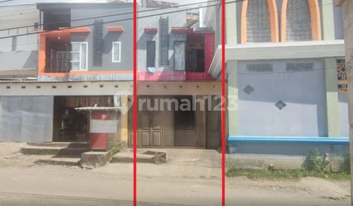 Ready! Here is the translation into English:
"Sold shop house in Makassar around Jalan Perintis Kemerdekaan, Jl Paccerakkang"
