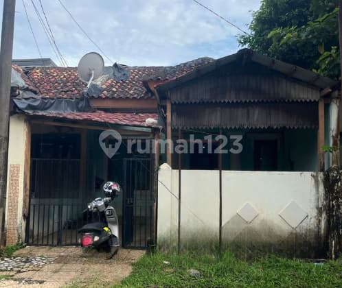 Dijual Rumah Makassar Sekitar Jalan Metro Tanjung Bunga