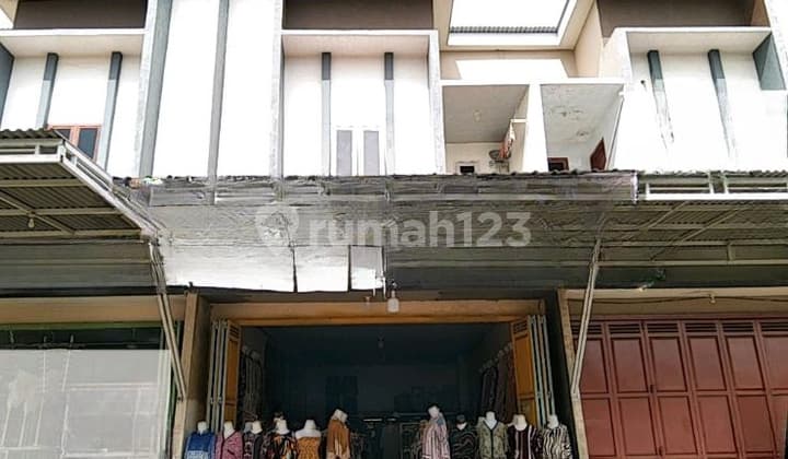 For Sale Shop House Around Barombong Main Road, Gowa