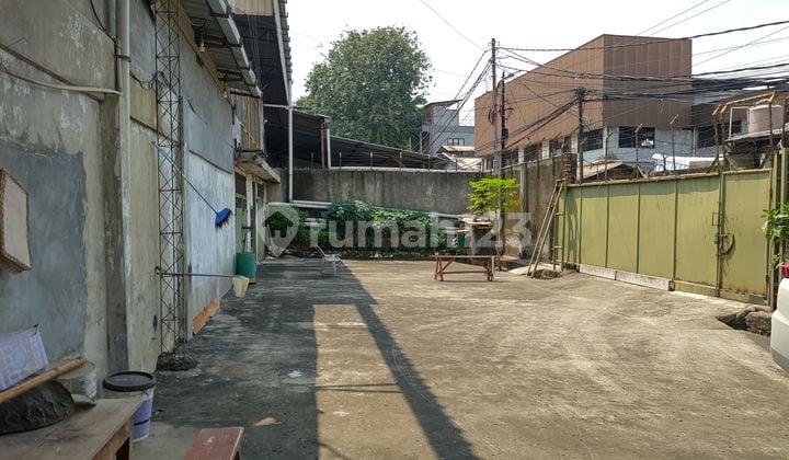 Ex Pabrik Plastik Di Kayu Besar Dekat Bandara