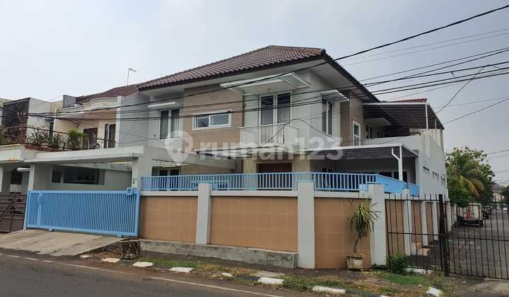 Hook Citra 3 Jalan Besar Renovasi Siap Huni Strategis