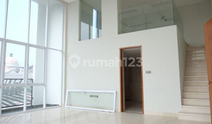 Dijual Cepat Rumah Modern PIK siap huni sudah renovasi