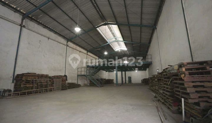 Disewakan Gudang Daan Mogot Rapi Siap Pakai