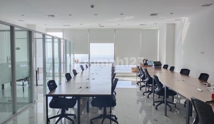 For Rent Office Space Soho Capital central Park Size 139 Sqm Semi Furnished