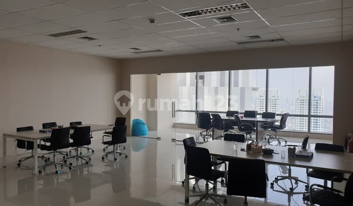 Super Murah Cepat Office Space Soho Capital 140m2 Furnished