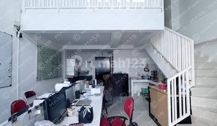 SMART OFFICE NEO SOHO HOME OFFICE CENTRAL PARK SEMI FURNISH MURAH