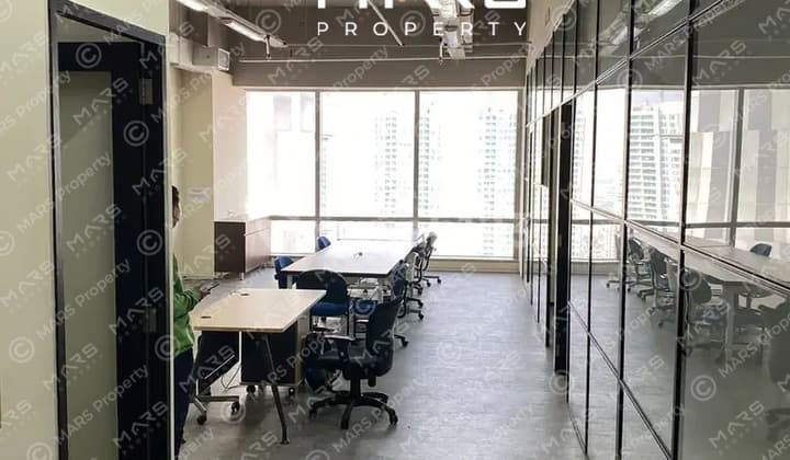 CHEAP FOR RENT OFFICE SPACE SOHO CAPITAL SIZE 136 SQM