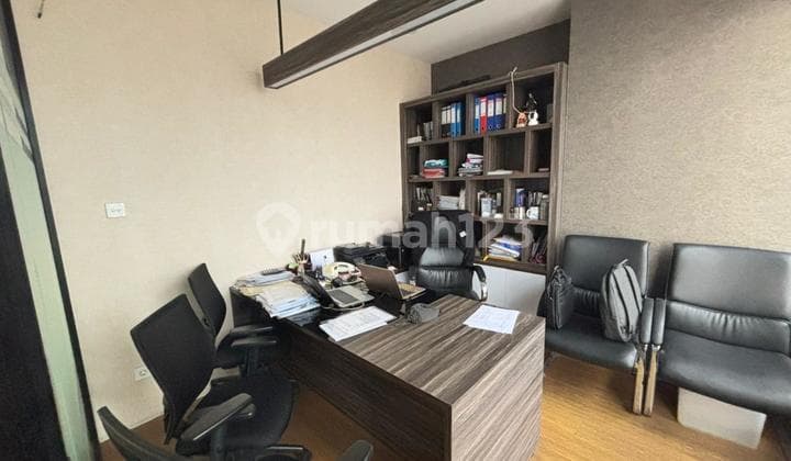 Disewakan Grade Office,At Soho Capitalfully Furnished Best View